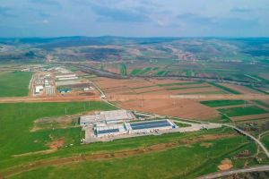 FOTO. Vedere aeriană a zonei industriale de la Ciugud, care a rezolvat problemele financiare ale comunităţii: 35 de businessuri dezvoltate în câţiva ani