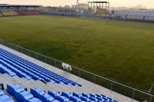 INCIDENT la un meci din Liga I. La boxe a răsunat parodia melodiei „Doamne, ocroteşte-i pe români”