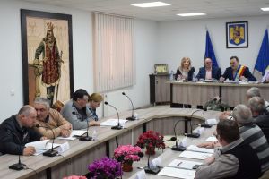 Primăria Săuceşti extinde reţeaua de alimentare cu apă şi reţeaua de canalizare