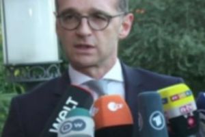 Ministrul de Interne german: Antisemitului i se poate REFUZA dreptul de şedere în Germania