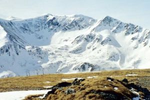 Trei turişti dispăruţi de 10 zile în Munţii Făgăraş. Alarma s-a dat doar în Vinerea Mare