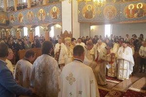 IPS Mitropolit Andrei, la Beclean în a treia zi de Paşti