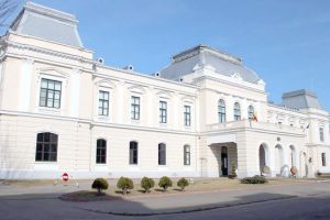 Aniversarea unei instituţii de elită