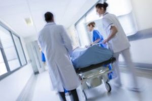 Un CÂNTĂREȚ CELEBRU din România, OPERAT de URGENȚĂ