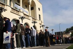 Bursa generală a locurilor de muncă la Casa Armatei. Peste 30 de companii şi aproape 700 de joburi