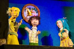 Teatru cu păpuşi din Argentina şi Chile în premieră la Gong