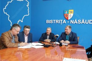 Nou contract de lucrări pentru reţele de apă-canal, semnat la CJ