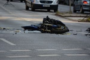 Accident mortal. Un motociclist a fost omorât de un şofer neatent
