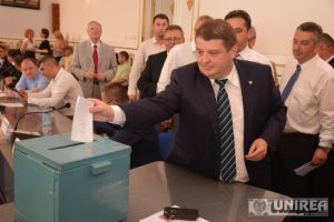 VIDEO. Vicepreşedintele CJ Alba, Alin Cucui, s-a spânzurat în casa părinţilor şi a lăsat un bilet în care îşi justifică gestul. Dumitru Fulea: Nu văd ce motive ar fi putut să aibă