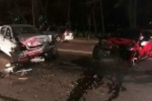 Doua autoturisme (BMW si Opel) facute “praf” in noaptea de Inviere