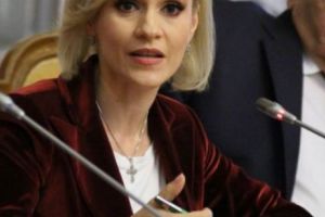 Gabriela Firea Amenzi usturătoare pentru comercianţii din Centrul Vechi care nu păstrează curăţenia 