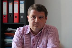 Şocant: Vicepreşedintele Consiliului Judeţean Alba a fost găsit spânzurat!