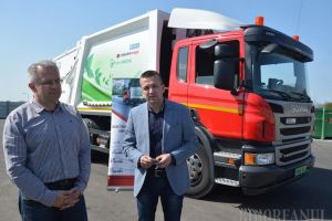 e-Gunoiera: RER adună gunoaiele din Oradea cu o autospecială electrică (FOTO/VIDEO)
