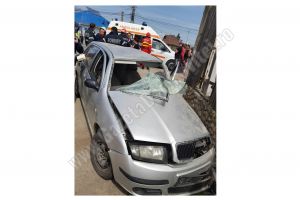 TĂRTĂȘEȘTI: O mamă şi copilul ei în vârstă de 1 an, răniţi într-un accident pe DN 7