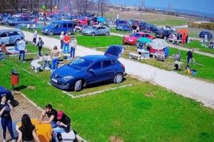 Tiroliana din zona de picnic Făget (Mioveni), repusă în funcţiune