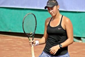 Ilona Ghioroaie a pierdut azi, în turul II al turneului ITF (tenis de câmp) de la Istanbul