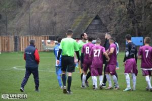 După incidentele de la Șugag, din derby-ul cu CS Ocna Mureş, Transalpina a scăpat numai cu o amendă de 400 de lei!