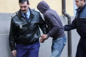 Tâlhar arestat în această după-amiază, de poliţiştii din Piteşti