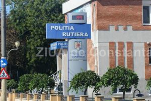 Inchisoare cu executare pentru trei politisti constanteni de la Rutiera. Un altul a fost cercetat din greseala 