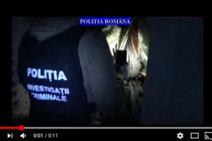 VIDEO de la perchezitiile din Prahova la hotii din societati comerciale