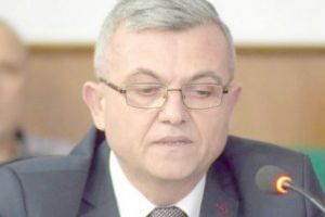 Lună extrem de aglomerată pentru fermieri: Agricultura vasluiană, la turaţie încă redusă