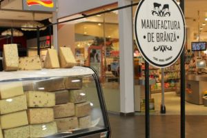 Manufactura de Brânză, un deliciu chiar la noi în judeţ