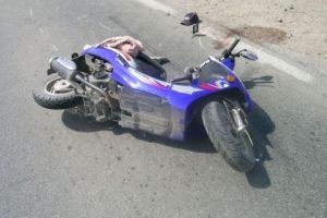 Bătrânii şi mopedele nu fac casă bună! Autoaccidentat grav la 68 de ani