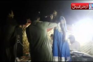 ATENTIE, imagini cu impact emotional! Cântăreaţă însărcinată, împuşcată mortal în timpul unei petreceri - VIDEO