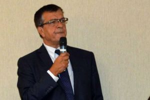 Ședinţă CJ dedicată Aerostar: Mihail Toncea devine „Cetăţean de Onoare al Judeţului”