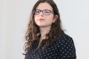 Anda Tenie („Papiu”), admisă la cinci universităţi prestigioase, inclusiv Columbia şi Oxford