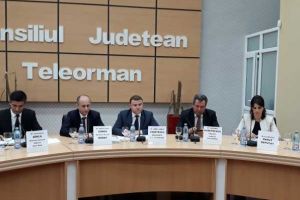 Avantajele asocierilor agricole, discutate cu producătorii din Teleorman