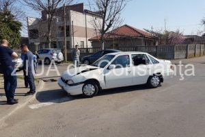 Imagini de la eveniment:Carambol pe strada Mester Manole din Constanta. Ambulanta SMURD la fata locului