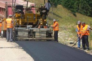 Drumurile judeţene au intrat în reabilitare. Lucrări pe noi tronsoane