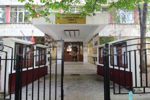 Colegiul Comercial Carol I Constanta angajeaza agent de paza. Cand va avea loc concursul  