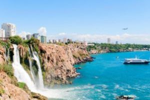 Info – VACANȚE şi CĂLĂTORII  –   IT&T-agenţie asociată cu Happy Tour!