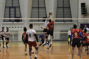 Știinţa, gazda semifinalei de Vest