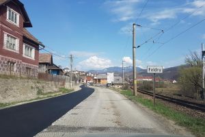 Copil de 10 ani, lovit de o maşină la Feldru