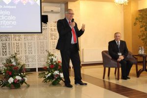 ”Zilele medicale bistriţene”, ediţia a VIII-a. Printre invitaţi, preşedintele Colegiului Medicilor