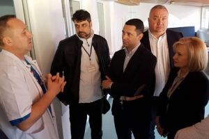 Fapte, nu vrobe! PSD Prahova a donat paturi, saltele si scaune cu rotile Spitalului de Ortopedie şi Traumatologie Azuga