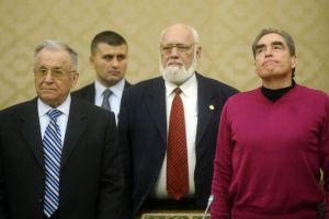 Aviz pentru urmarirea penala a lui Ion Iliescu, Petre Roman si Gelu Voican-Voiculescu