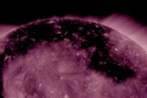 GĂURI coronale în Soare! Efectele au un IMPACT DIRECT asupra Pământului