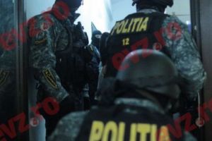 Scene SCANDALOASE la un liceu din Găeşti. Un MINOR de 16 ani şi-a ÎNJUNGHIAT un coleg. Agresorul NU POATE fi EXMATRICULAT