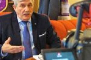 Universitatea din Reşiţa, obligată să-şi dubleze numărul de studenţi!