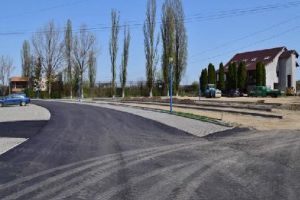 FOTO: Asfaltări şi alte lucrări în Complexul “Weekend”!