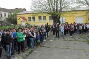 FOTO: ”Ziua Internaţională a Romilor” – manifestare cu multiple conotaţii sociale, educative şi culturale pentru comunitatea din Cugir