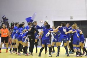 NEWS ALERT. SCM Craiova S-A CALIFICAT în finala EHF. Oltencele SĂRBĂTORESC după un meci DRAMATIC cu formaţia Kastamonu