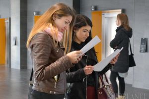 Zilele Carierei Alumni UO: Workshop-uri despre cum să-ţi alegi locul de muncă şi târg de job-uri