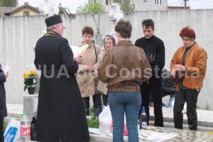 Ne cheama pamantul. De Ziua mortilor in satul meu dobrogean