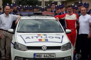 Mihai Leu, elev pentru o zi la Școala de Agenţi de poliţie. A făcut demonstraţii de derapaje controlate, în faţa viitorilor oameni ai legii