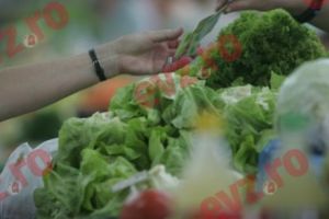 Descoperire alarmantă: Mai multe legume şi fructe, în spatele îmbolnăvirii cu E.coli şi Hepatita A